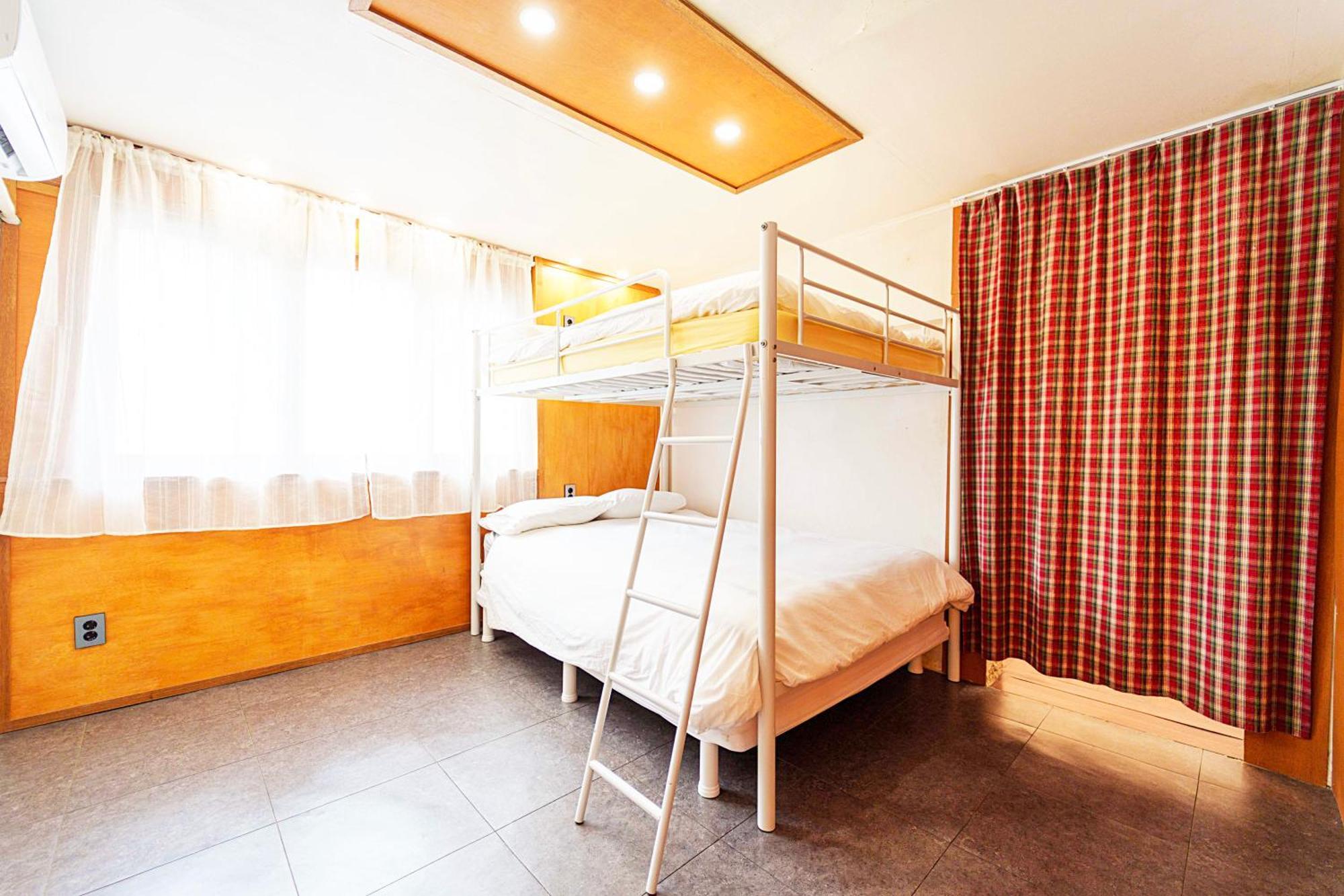 Apartemen 3-gu&anne House Hongdae 6room & 4bath House