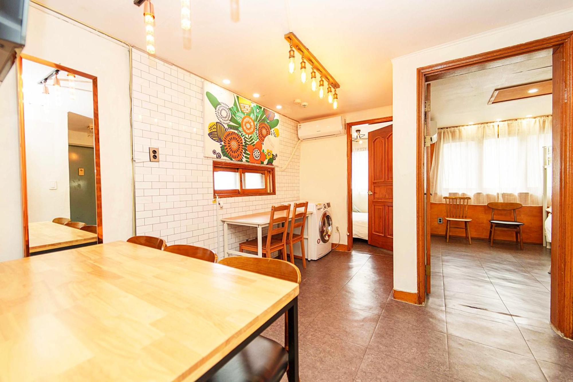3-gu&anne House Hongdae 6room & 4bath House Apartemen *
